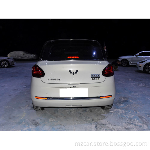Competitive Price Good Quality Wuling Bingo 2023 model 333km Lingxi interconnection model mini car pure electric ev